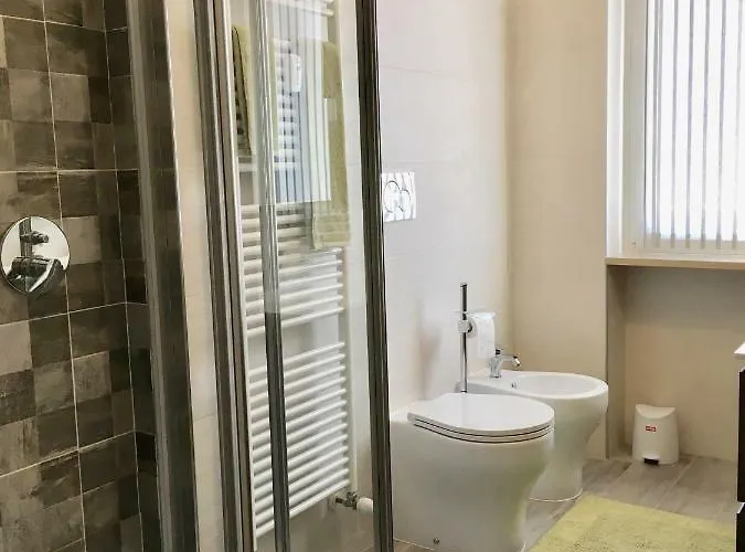 A Casa Di Chiara * ストレーザ